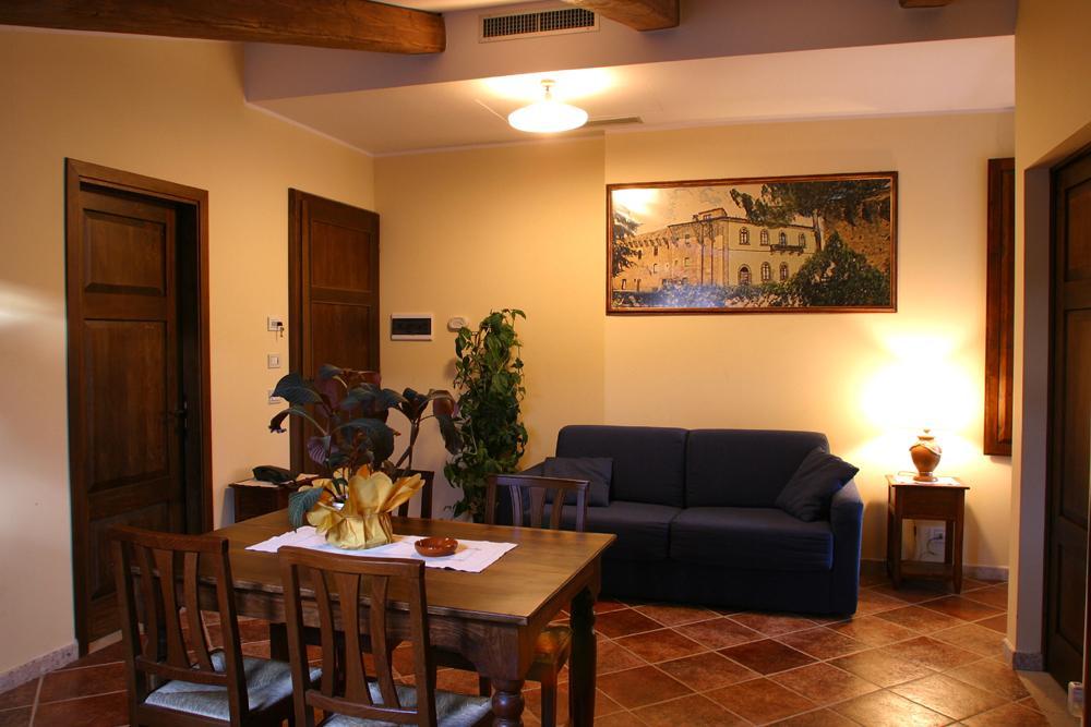 Palazzo Alle Mura Staggia Bilik gambar